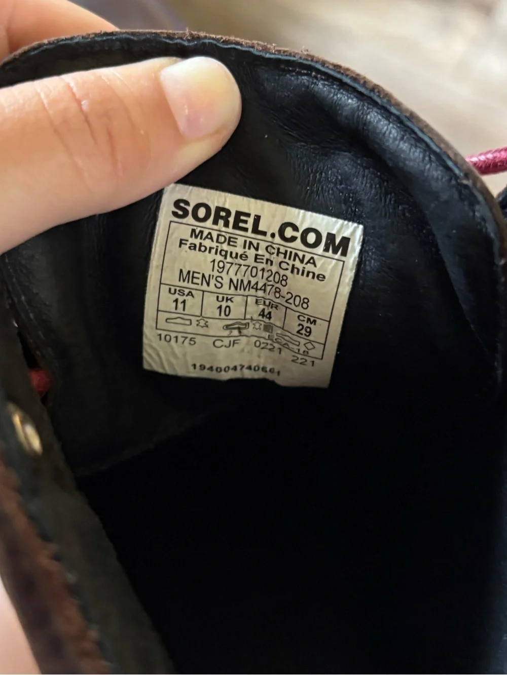 NWT Sorel Caribou Men’s Six Brown Outdoor Waterproof Boot Size 11